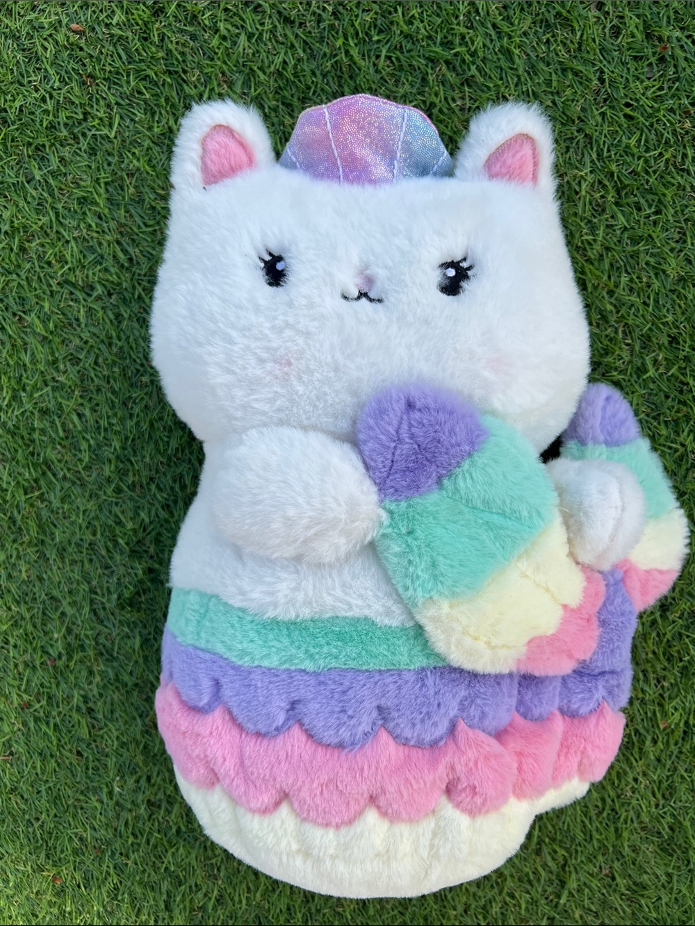 FAO Schwarz Glow Brights Meowmaid white cat mermaid plush toy 13” works! 2021